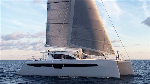 C-CATAMARANS - C-CAT 48 - exteriors