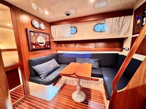 APREAMARE 38 CONFORT HT Divano convertibile in cuccetta