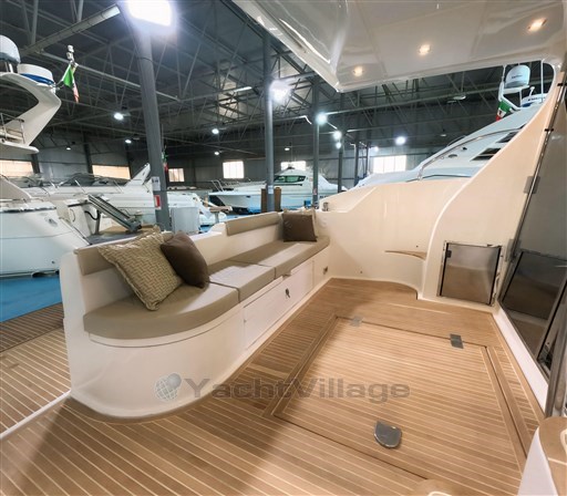 Enterprise Marine 420 Pozzetto di poppa