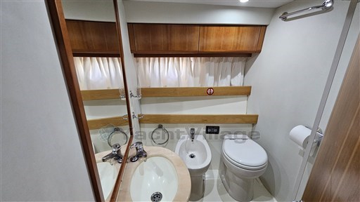 CARNEVALI 140 Bagno Ospiti