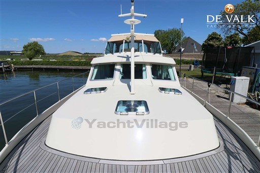j1braafnv9.jpg