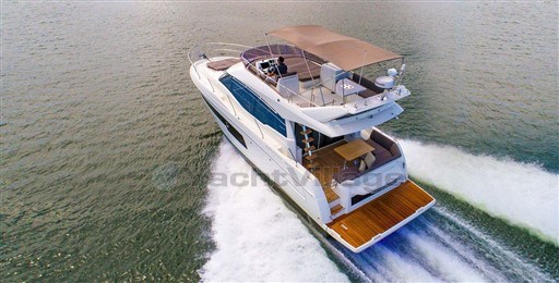 Prestige Yachts Prestige 460