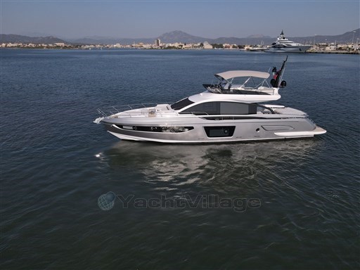 Azimut S7New aerial view