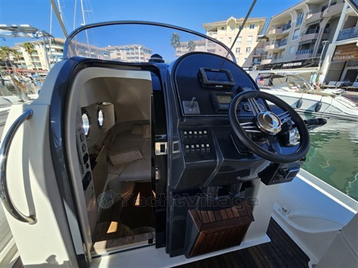 b8.jpg