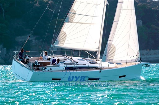 Dufour Yachts 390 Grand Large