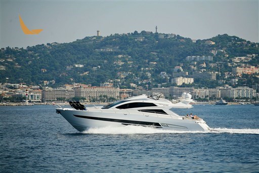 Galeon 700 Sky