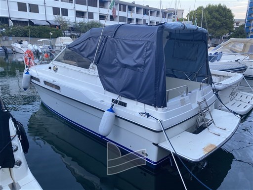 Fairline 24 Carrera