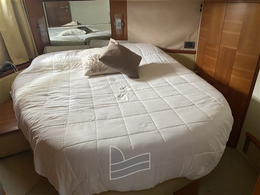 Cabina centro barca .jpg