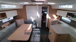 6f19d19e-39c6-f641-8d7e-bc1d87ab207e.256.jpg