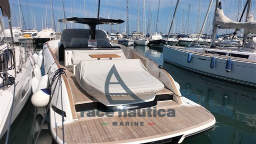 Solaris Power 44 Open