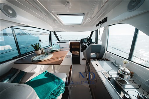 241105_MxHpics_Beneteau_A_0847.jpg-1900px.JPG
