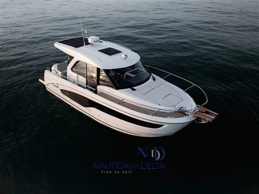 241105_MxHpics_Beneteau_D_0061.jpg-1900px.JPG