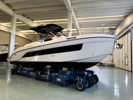 Ranieri International Next 330 Lx