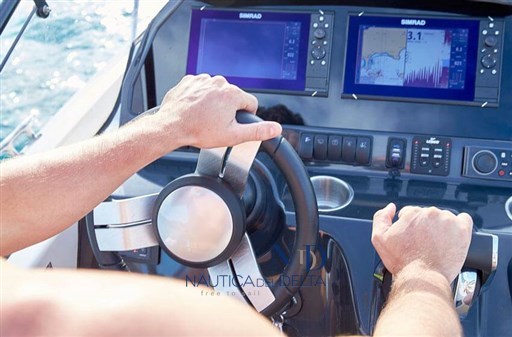 4875_sundeck_detail_1411