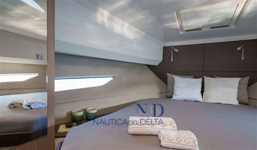 C3X_Interior_09.jpg