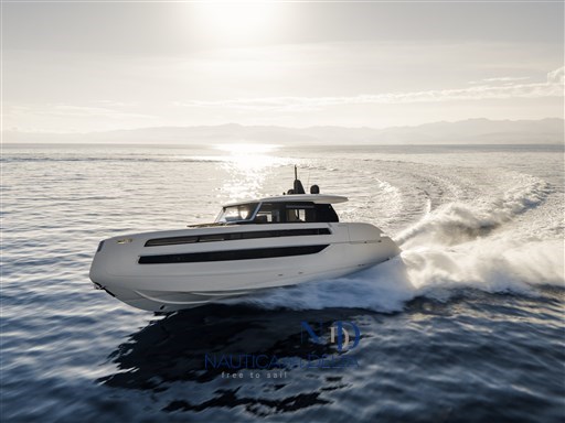InvictusYacht_ST550_11.jpg