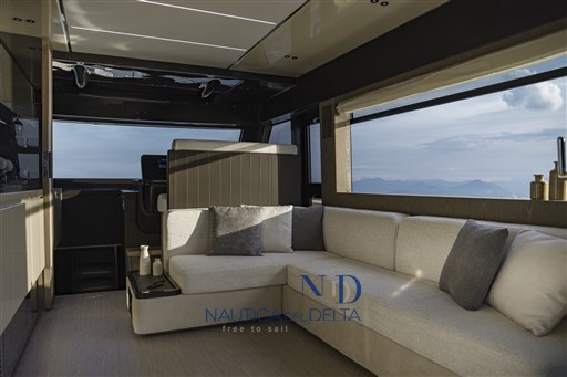 InvictusYacht_ST550_35.jpg