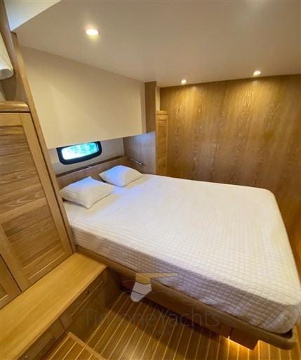 Menorquin 54 Fly cabina VIP 