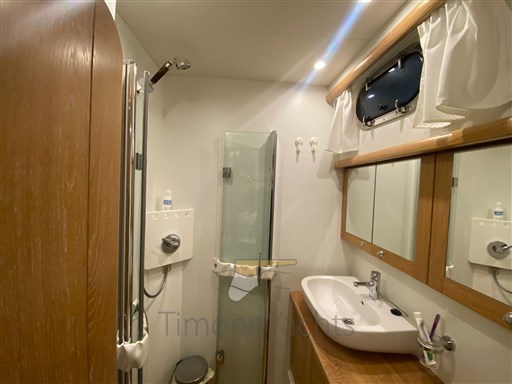 Menorquin 54 Fly bagno ospiti