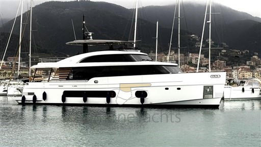 Azimut Magellano 25 Metri