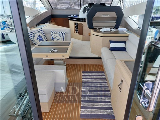 beneteau-gran-turismo-50-fly-19