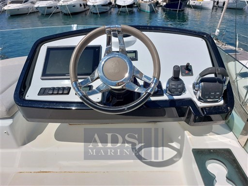 beneteau-gran-turismo-50-fly-17