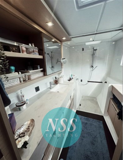 Lagoon 46 3 cabins