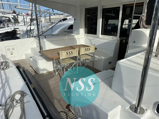 Lagoon 40