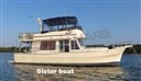 Mainship 400 Trawler