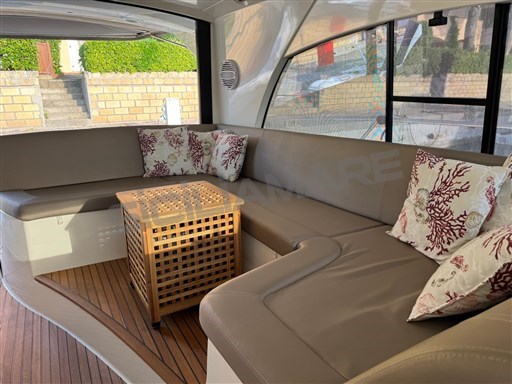PRESTIGE 440 S (16)